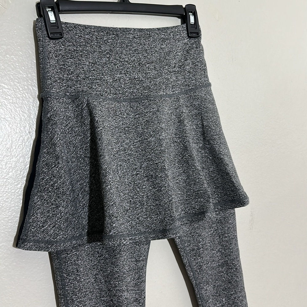 Electric Yoga Heather Gray Leggings - Picture 3 of 6
